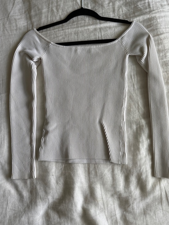 Babaton Tops - Babaton Off-Shoulder Ribbed Long-Sleeve Top - White